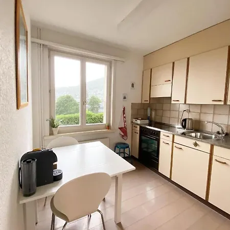 Neb-thun Lodge's 1 Hilterfingen Ringstrasse 6 *
