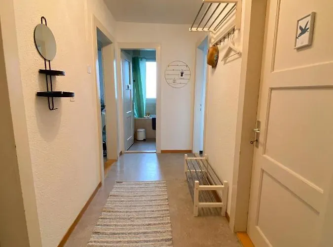 Neb-thun Lodge's 1 Hilterfingen Ringstrasse 6 Gæstehus