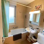 Neb-thun Lodge's 1 Hilterfingen Ringstrasse 6