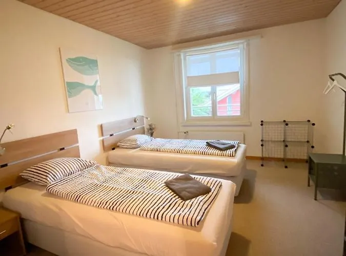 Neb-thun Lodge's 1 Hilterfingen Ringstrasse 6