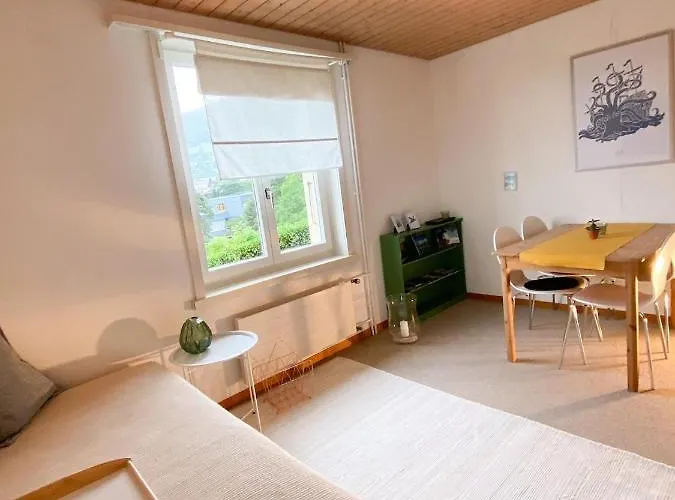 בית הארחה Neb-thun Lodge's 1 Hilterfingen Ringstrasse 6 3*